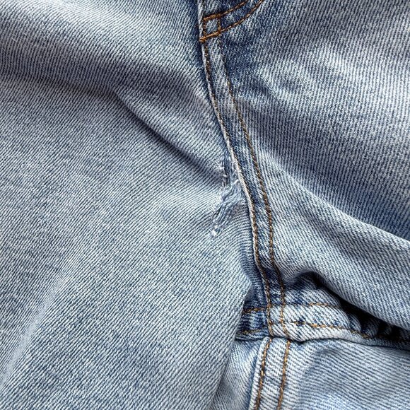 Her Universe Studio Ghibli My Neighbor Totoro Mom Jeans Plus Size 20 Soot Sprite - Picture 7 of 12